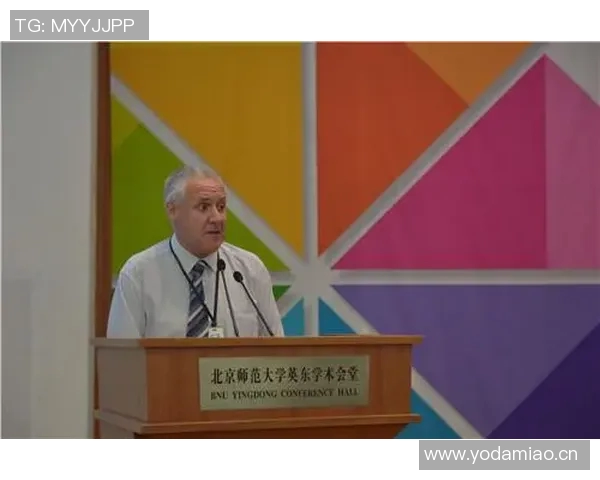 灰熊栖息地的环境变化与保护策略探讨及其对生态系统的影响分析